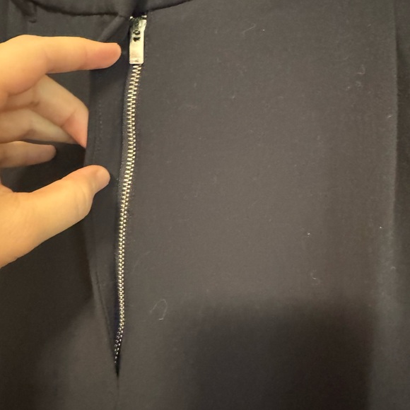 Aritzia Effortless Curve Fit Crepette Pant - Picture 7 of 9